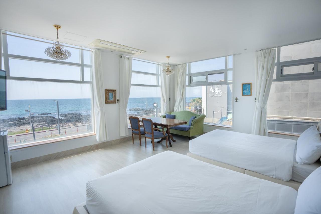 Hotel White House Чеджу Екстериор снимка