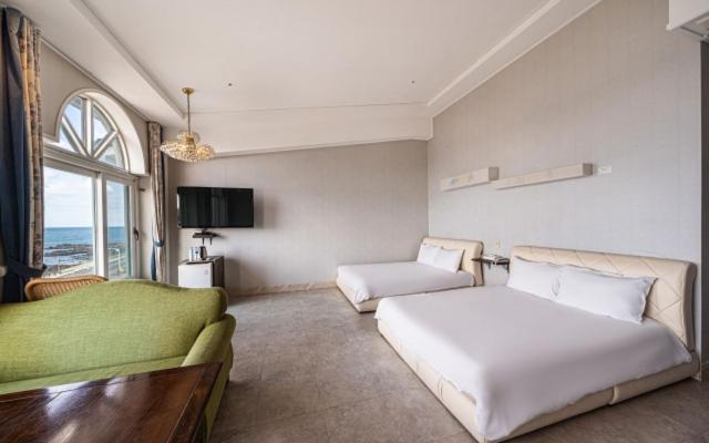 Hotel White House Чеджу Екстериор снимка